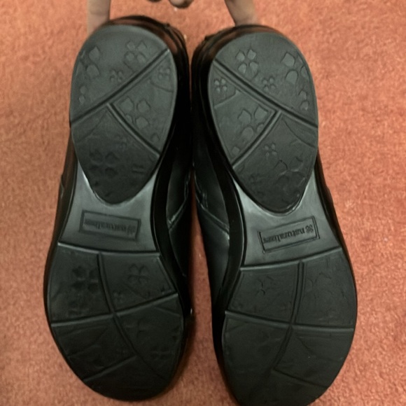 NWOT Naturalizer booties - Picture 4 of 5